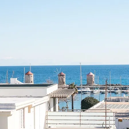 アパート Danezis Stars Boutique (adults Only) 4*