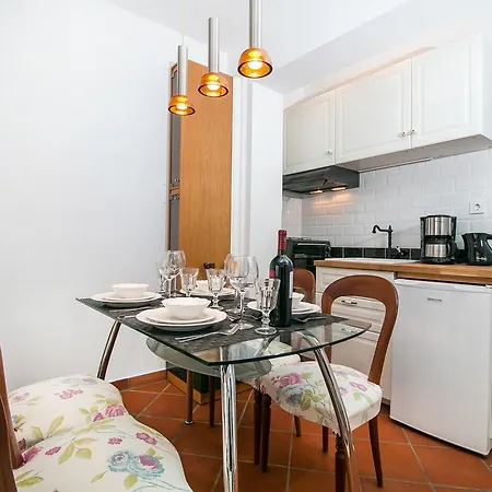 Danezis City Stars Boutique Aparthotel (Adults Only)