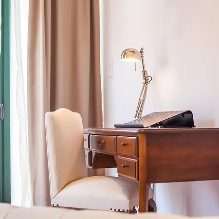 Danezis City Stars Boutique Aparthotel (Adults Only)