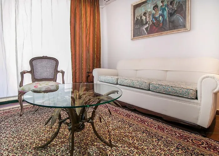 Danezis City Stars Boutique Aparthotel (Adults Only)