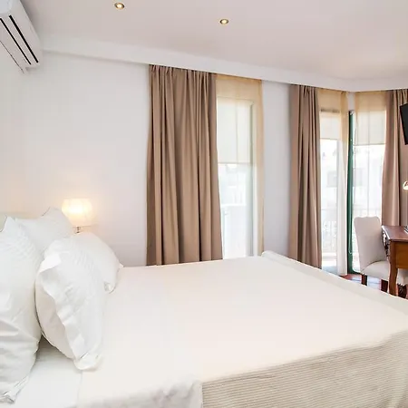 Danezis Stars Boutique (adults Only) Апартаменти 4*